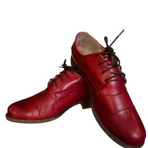 Miz Mooz Red Leather Lace-Up Oxford Shoes Women’s 7.5 Retro Comfort Style